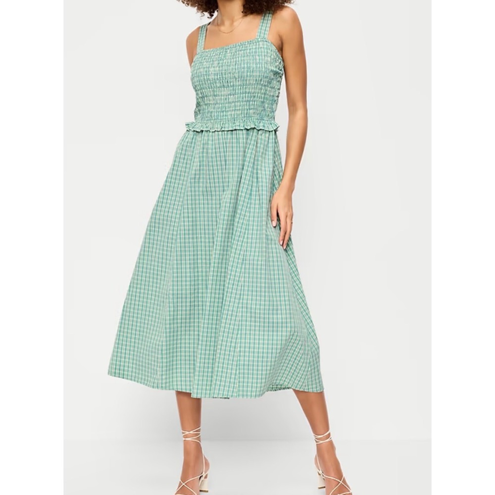 OLD NAVY Small Green Plaid Smocked Bodice Fit n Flare Summer Midi Sun Dress M